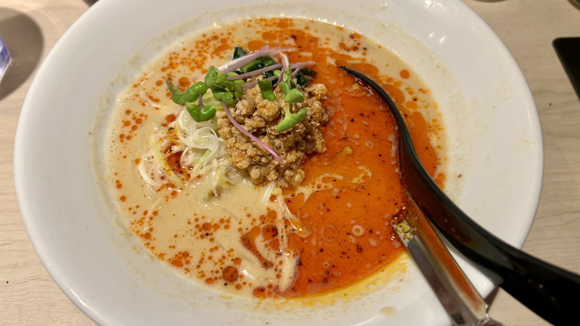 名古屋駅 名驛式担々麺 しゃち福 しゃち福担々麺