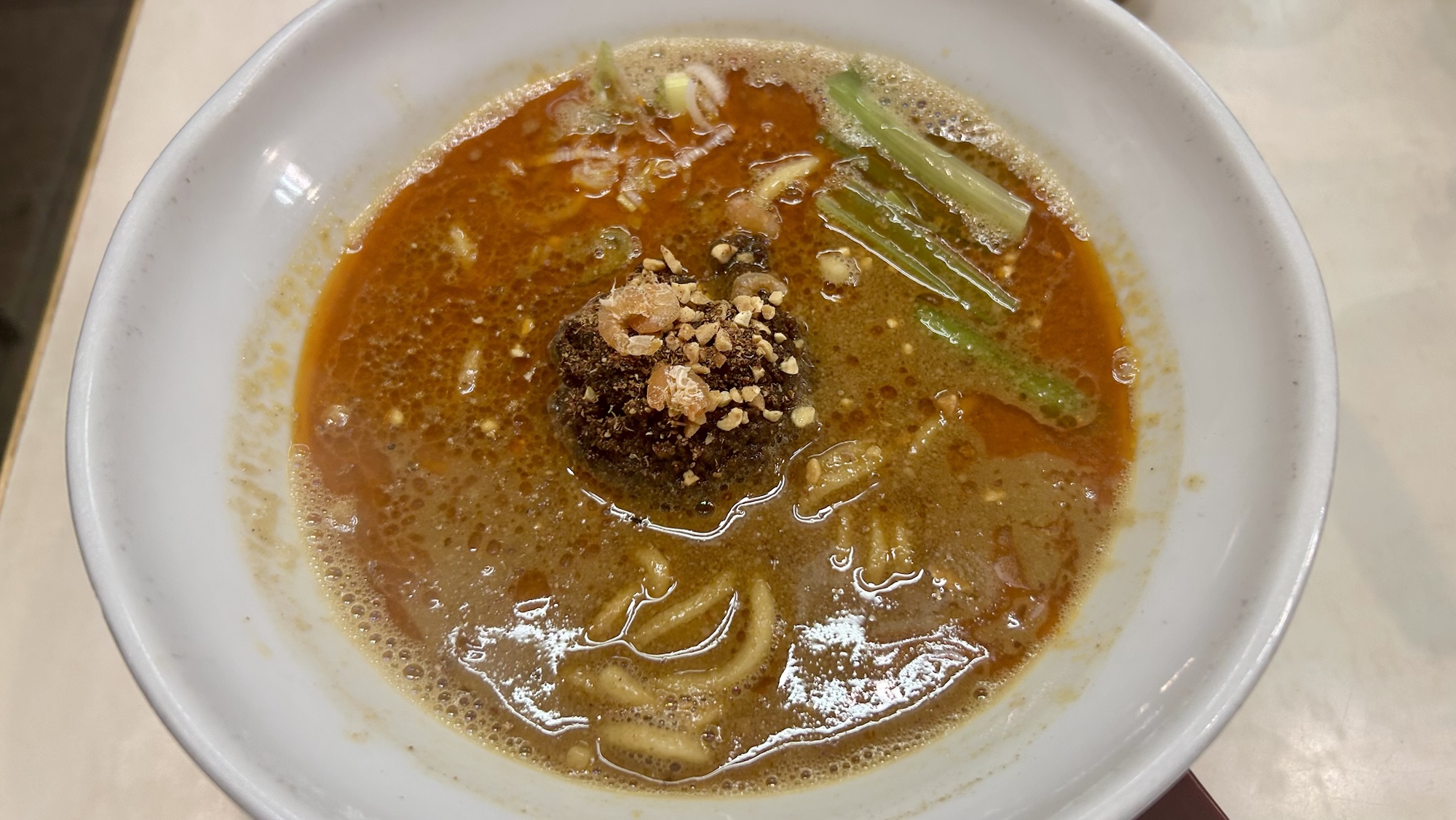 那覇 登竜門 担々麵