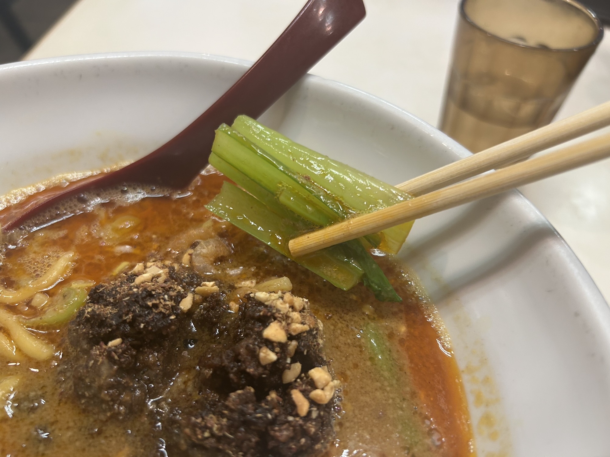 那覇 登竜門 担々麵