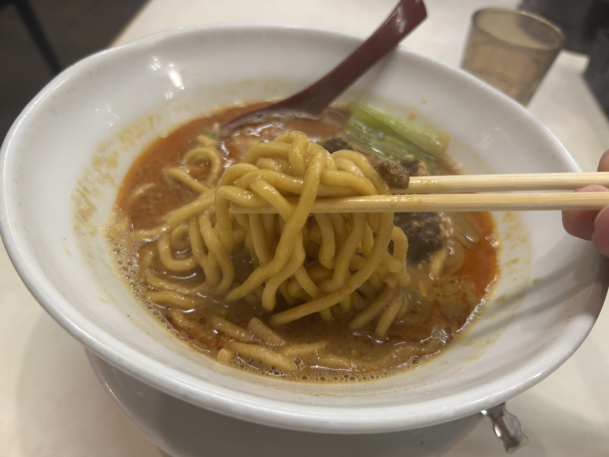 那覇 登竜門 担々麵