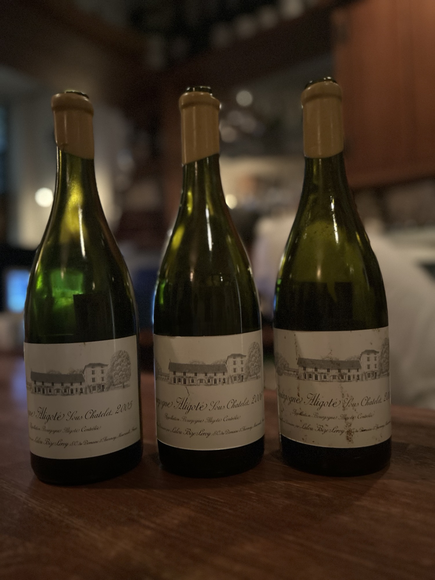 県庁前 WINE BAR VINOKINAWA ワイン