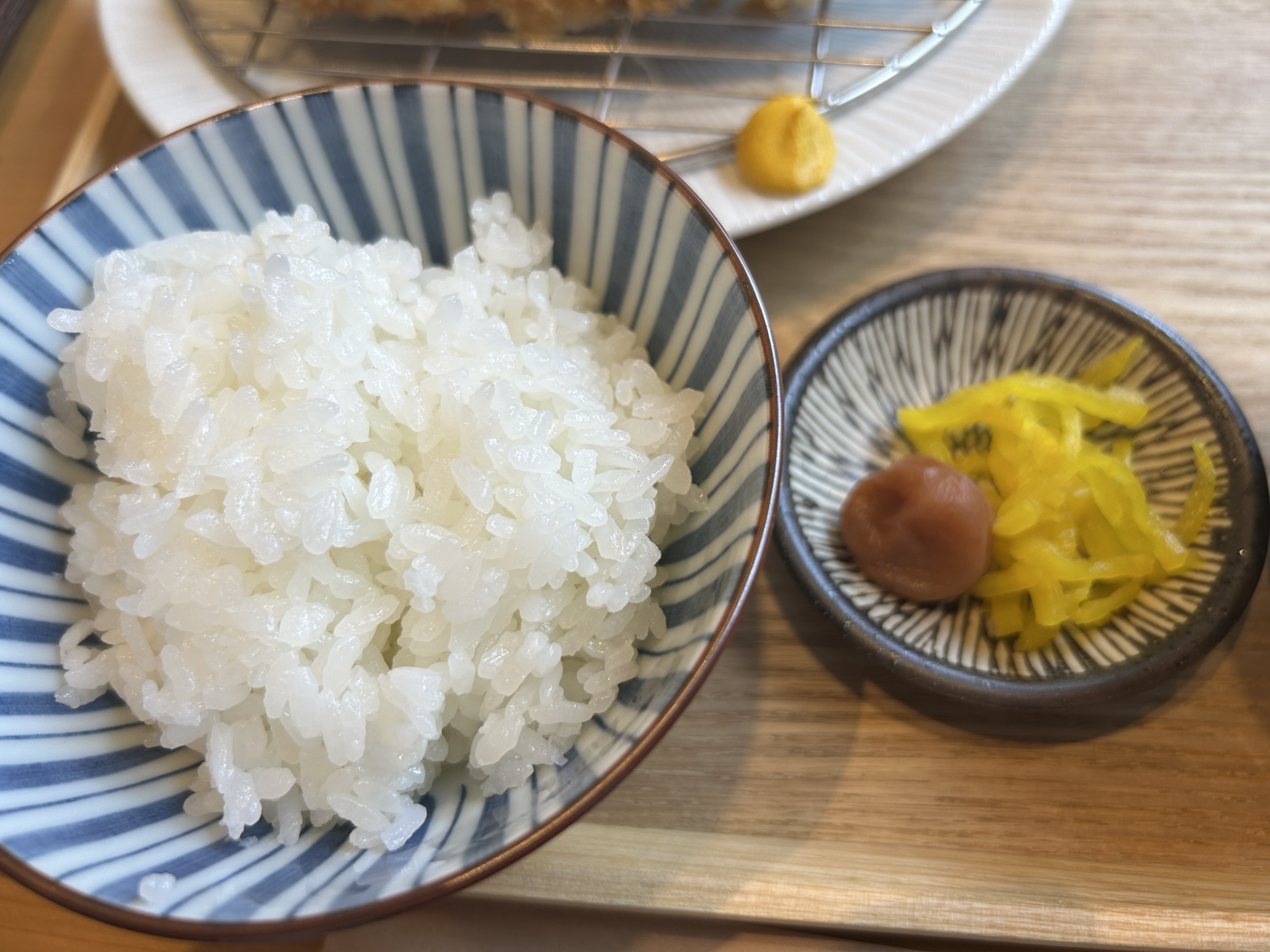 登戸 低温熟成とんかつ樹 ロースかつ定食