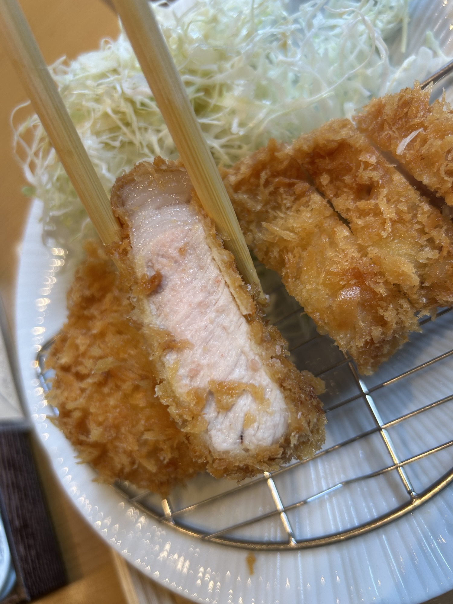 登戸 低温熟成とんかつ樹 ロースかつ定食