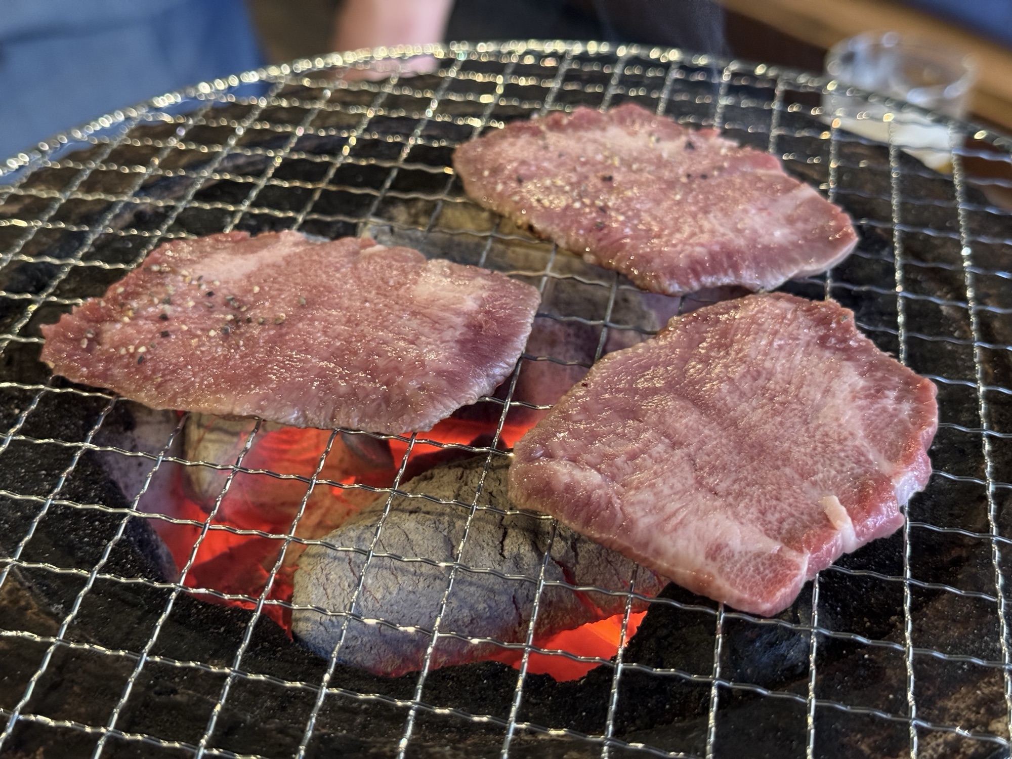 足利市 焼肉 ホルモン 柊 タン